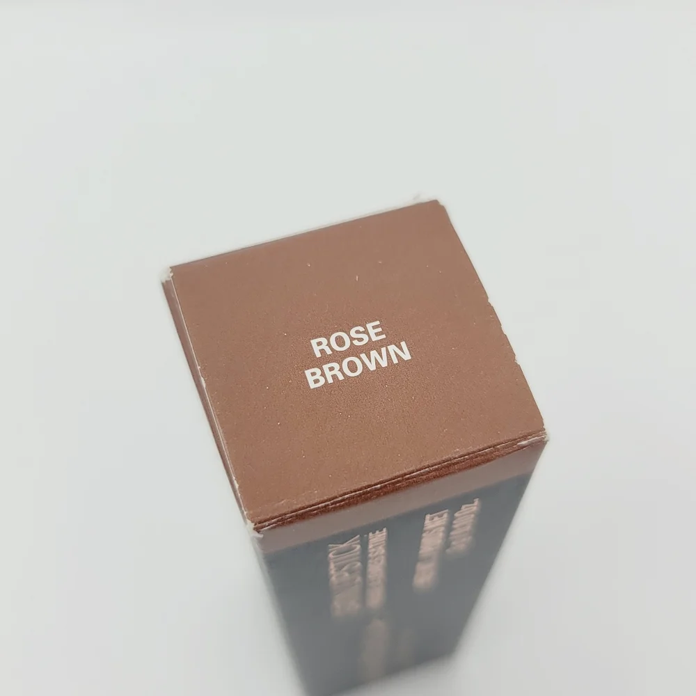 Anastasia Beverly Hills shade— rose